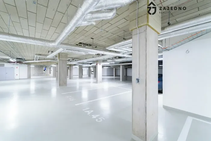 Pronájem bytu 1+kk, Brno, třída Generála Píky, 35 m2