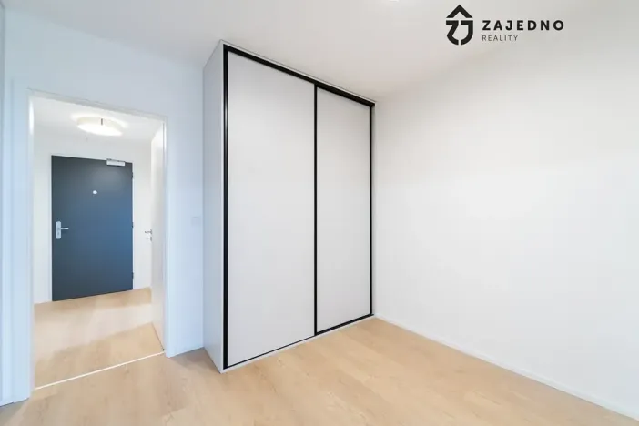 Pronájem bytu 1+kk, Brno, třída Generála Píky, 35 m2
