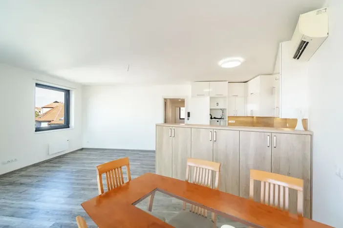 Prodej bytu 4+kk, Mikulov, Republikánské obrany, 88 m2