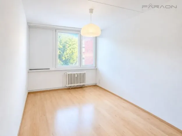 Prodej bytu 3+kk, Praha - Karlín, Molákova, 55 m2