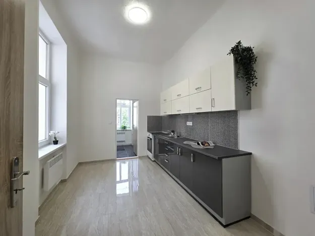 Pronájem bytu 1+1, Brno, Kabátníkova, 40 m2