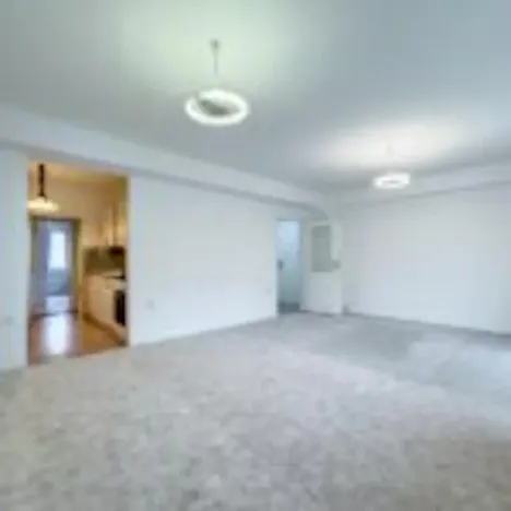 Pronájem bytu 2+kk, Praha - Holešovice, Ortenovo náměstí, 61 m2