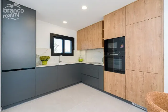 Prodej bytu 3+kk, Villajoyosa, Alicante, Španělsko, 81 m2