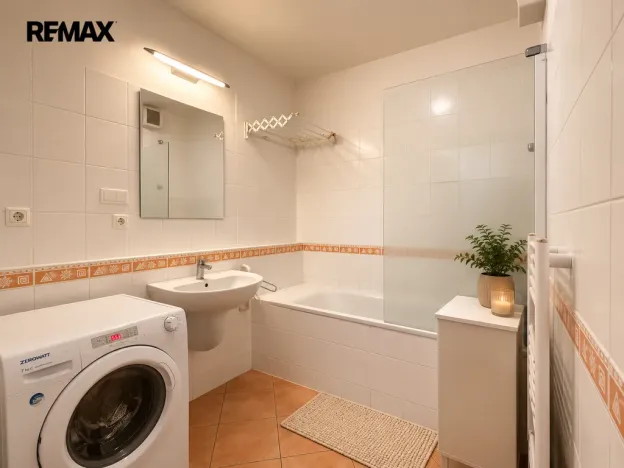 Pronájem bytu 3+kk, Praha - Libeň, Kovanecká, 74 m2