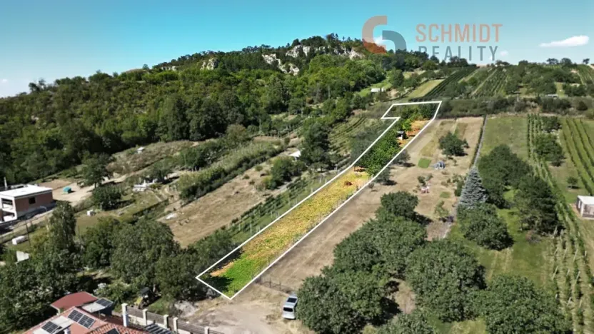 Prodej pozemku, Mikulov, M. Majerové, 1610 m2