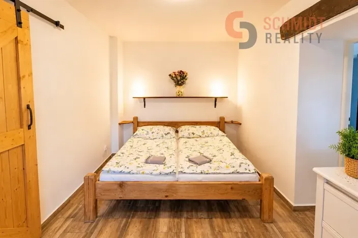 Prodej ubytování, Bavory, 323 m2
