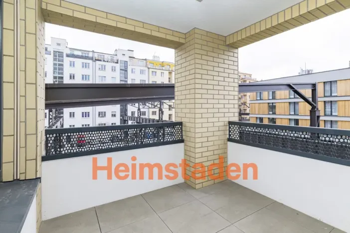 Pronájem bytu 2+1, Praha - Holešovice, U Pergamenky, 56 m2