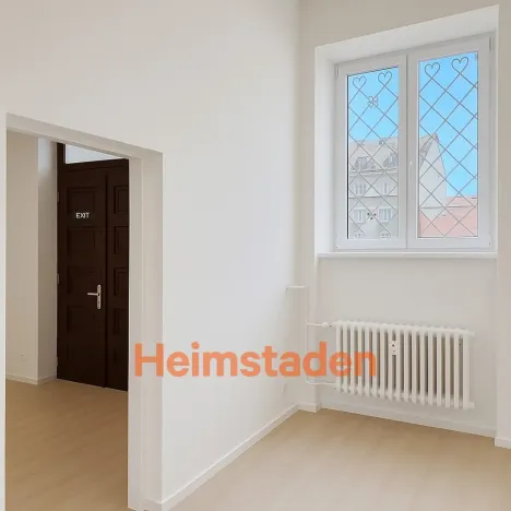 Pronájem obchodního prostoru, Havířov - Město, Hlavní třída, 84 m2