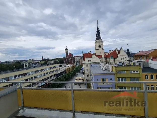 Pronájem bytu 2+kk, Opava - Město, Horní náměstí, 58 m2