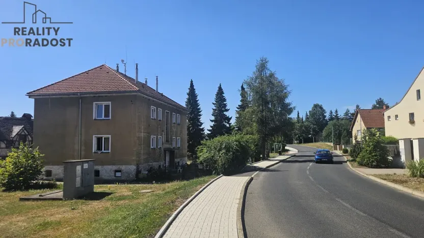 Pronájem bytu 3+1, Modlany - Suché, 68 m2