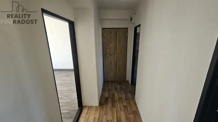 Pronájem bytu 3+1, Modlany - Suché, 68 m2