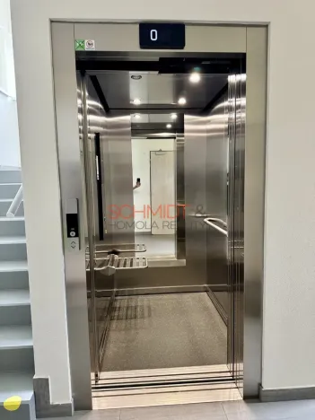 Pronájem bytu 1+kk, Hustopeče, Husova, 37 m2