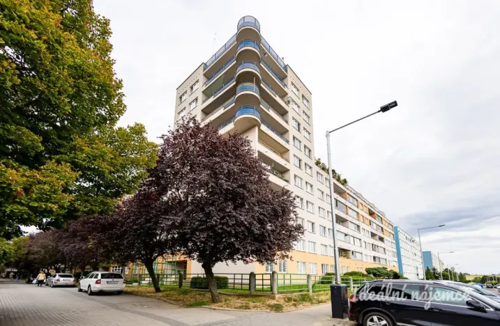Pronájem bytu 3+kk, Praha - Stodůlky, Bašteckého, 72 m2