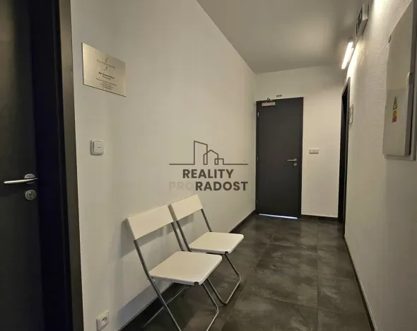 Pronájem kanceláře, Hodonín, Dolní Valy, 12 m2