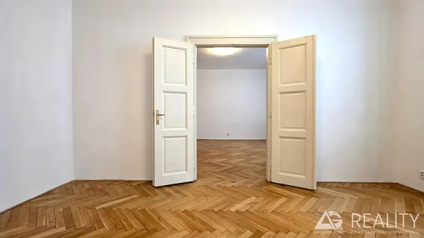Pronájem bytu 4+kk, Praha - Nové Město, Podskalská, 123 m2
