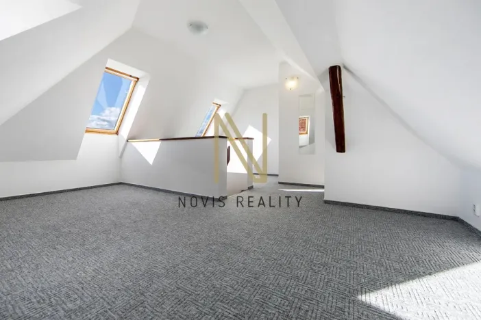 Pronájem bytu 2+kk, Plzeň, Klatovská třída, 74 m2