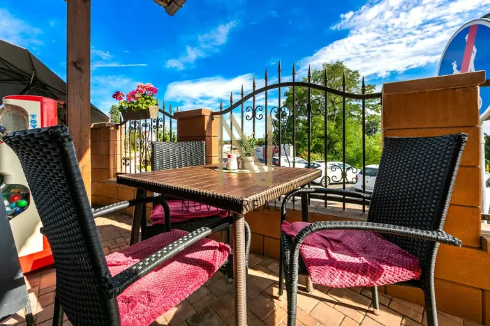 Prodej obchodního prostoru, Nezvěstice, 103 m2