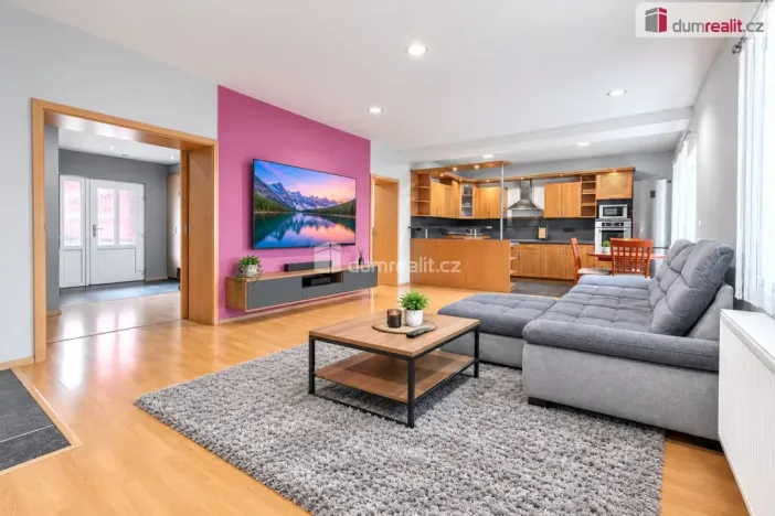 Prodej rodinného domu, Roudnice nad Labem - Podlusky, Chvalínská, 300 m2