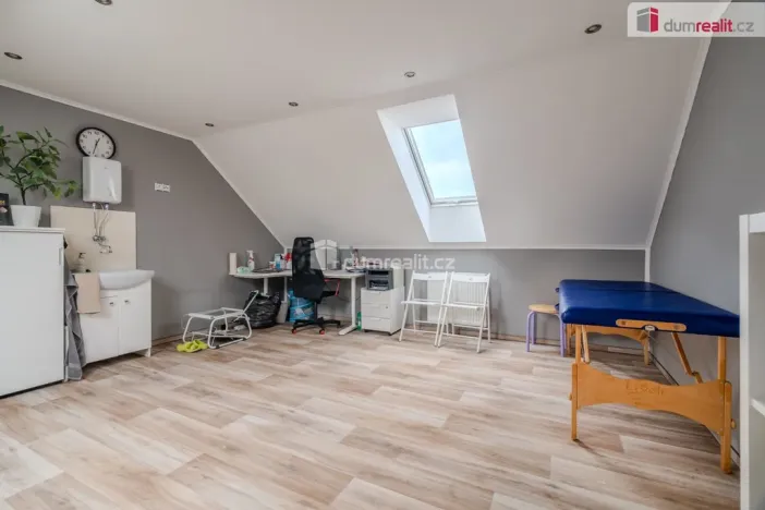 Prodej rodinného domu, Roudnice nad Labem - Podlusky, Chvalínská, 300 m2