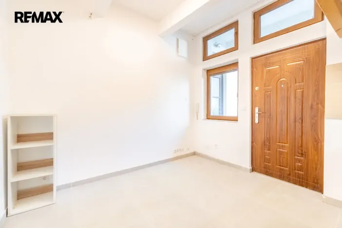 Prodej obchodního prostoru, Praha - Smíchov, Mošnova, 19 m2