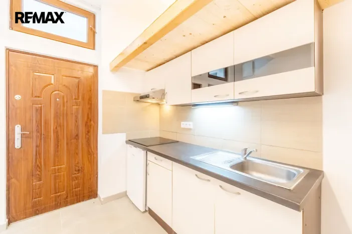 Prodej obchodního prostoru, Praha - Smíchov, Mošnova, 19 m2