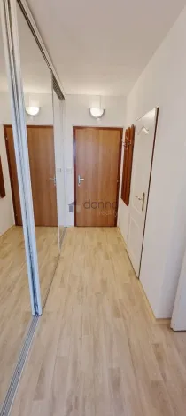 Pronájem bytu 2+kk, Praha, Markušova, 49 m2