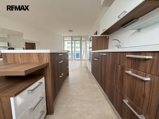 Pronájem bytu 2+kk, Olomouc - Řepčín, gen. Píky, 65 m2