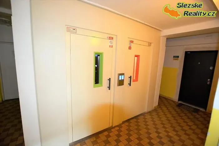 Prodej bytu 3+1, Ostrava, Řecká, 65 m2