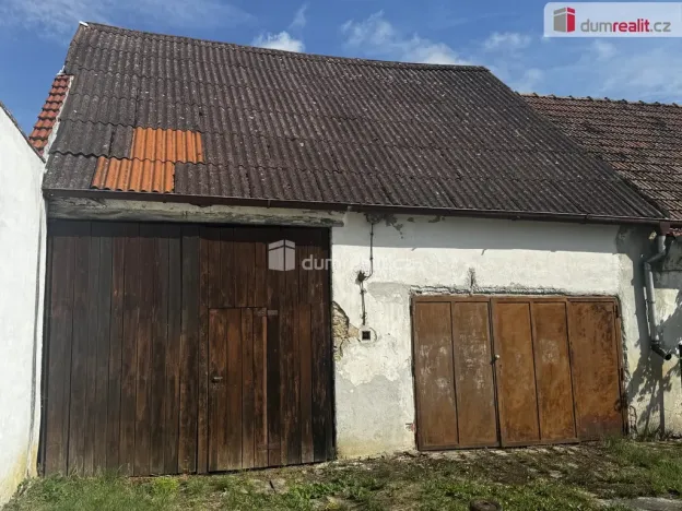 Prodej komerční nemovitosti, Velešín, náměstí J. V. Kamarýta, 505 m2