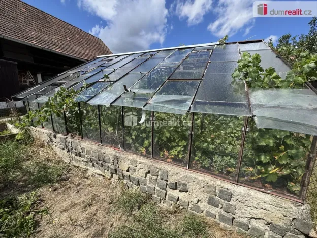 Prodej komerční nemovitosti, Velešín, náměstí J. V. Kamarýta, 505 m2