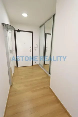 Pronájem bytu 2+kk, Praha - Nusle, K sídlišti, 81 m2