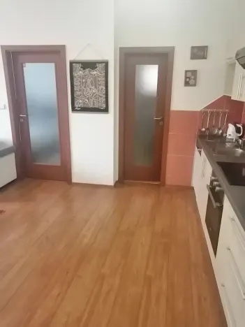 Pronájem bytu 2+kk, Pardubice, Pichlova, 65 m2