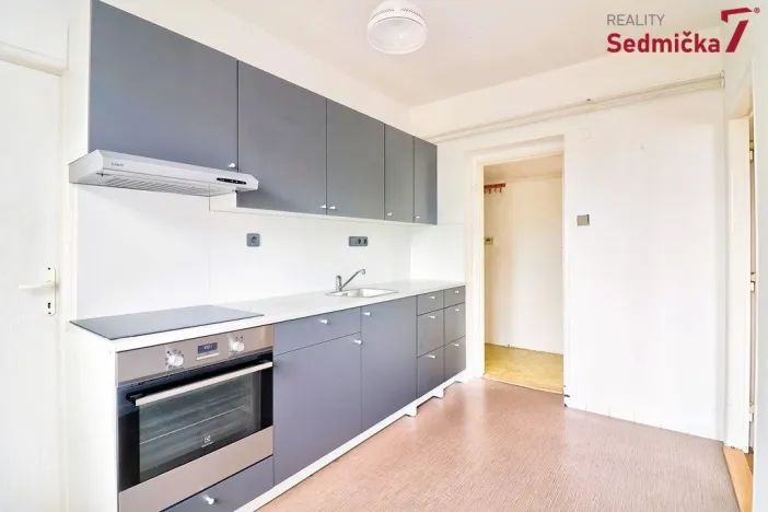 Prodej bytu 4+1, Žďár nad Sázavou, Lučiny, 88 m2