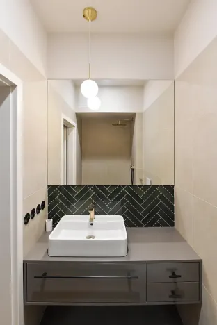 Pronájem obchodního prostoru, Praha - Holešovice, Bubenská, 242 m2