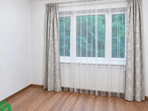 Pronájem bytu 2+kk, Praha - Libeň, V Holešovičkách, 38 m2