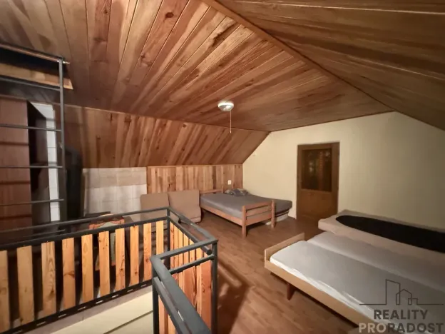 Prodej vinného sklepa, Žabčice, 140 m2
