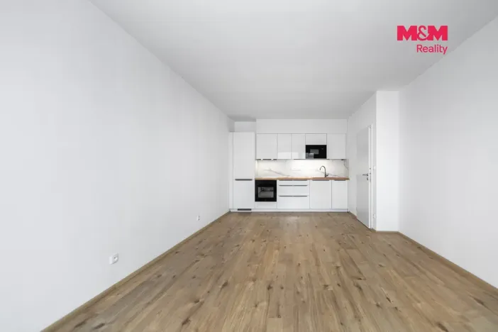 Pronájem bytu 2+kk, Plzeň, Safírová, 66 m2