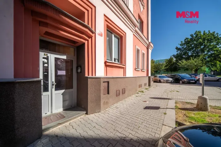 Pronájem bytu 2+kk, Plzeň, Vrchlického, 57 m2