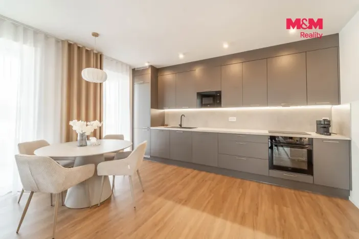 Prodej bytu 4+kk, Rokycany - Plzeňské Předměstí, Vysoký průhon, 96 m2