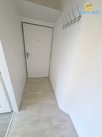 Pronájem bytu 1+kk, Praha - Michle, Hadovitá, 24 m2