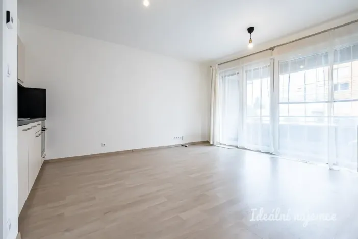 Pronájem bytu 1+kk, Praha - Libuš, Na domovině, 35 m2