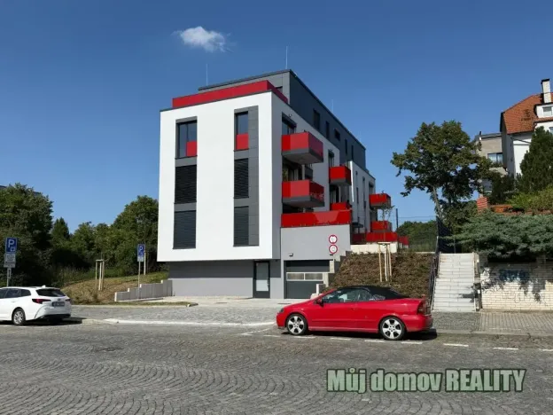Pronájem bytu 3+kk, Praha - Strašnice, Dubečská, 71 m2
