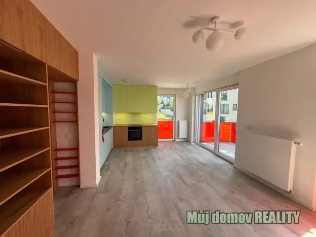 Pronájem bytu 3+kk, Praha - Strašnice, Dubečská, 71 m2