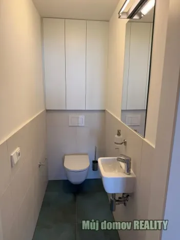 Pronájem bytu 3+kk, Praha - Strašnice, Dubečská, 71 m2