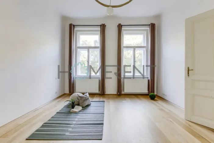 Pronájem bytu 2+kk, Praha - Karlín, Kaizlovy sady, 46 m2
