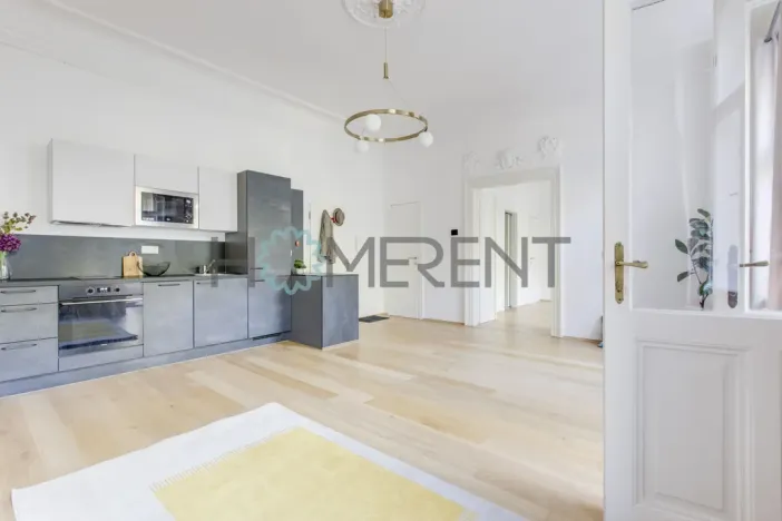 Pronájem bytu 2+kk, Praha - Karlín, Kaizlovy sady, 46 m2