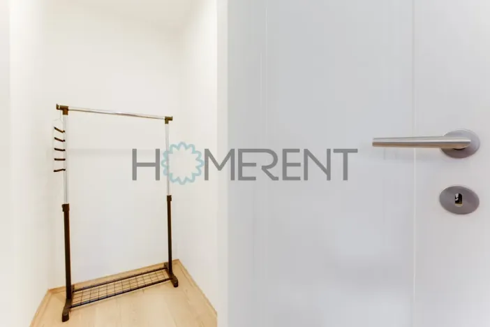 Pronájem bytu 2+kk, Praha - Karlín, Kaizlovy sady, 46 m2