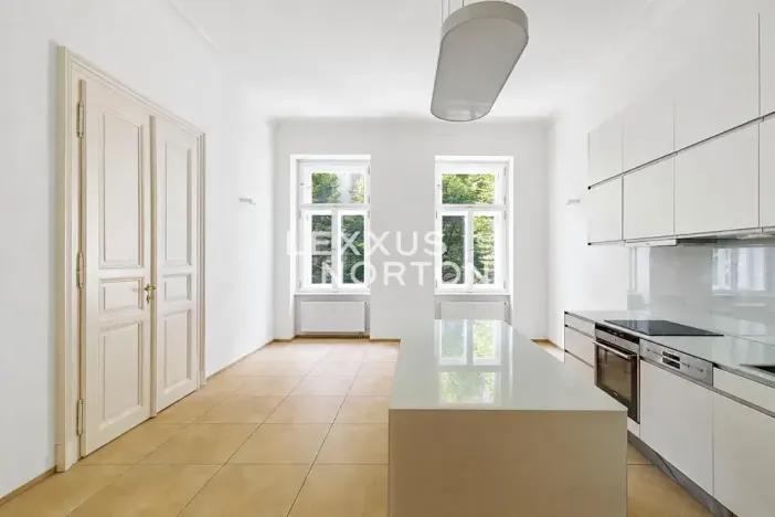 Pronájem bytu 3+1, Praha - Vinohrady, Mánesova, 120 m2