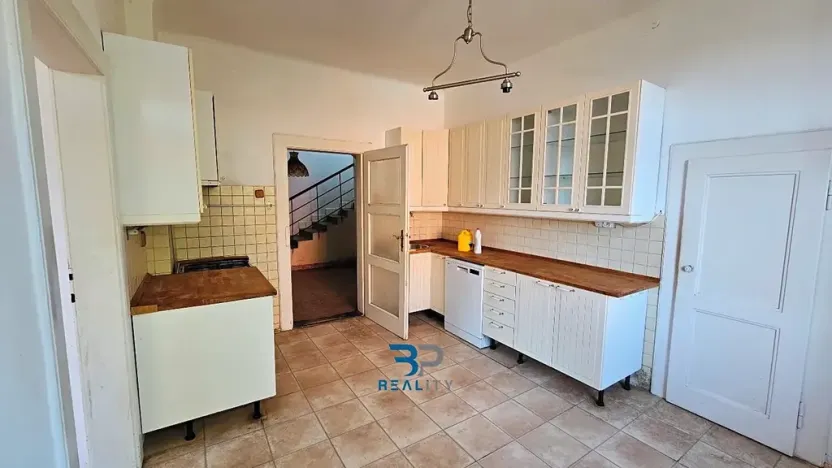 Prodej rodinného domu, Praha - Kbely, Mladějovská, 158 m2