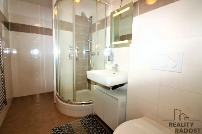 Pronájem bytu 1+1, Znojmo, Vídeňská třída, 28 m2